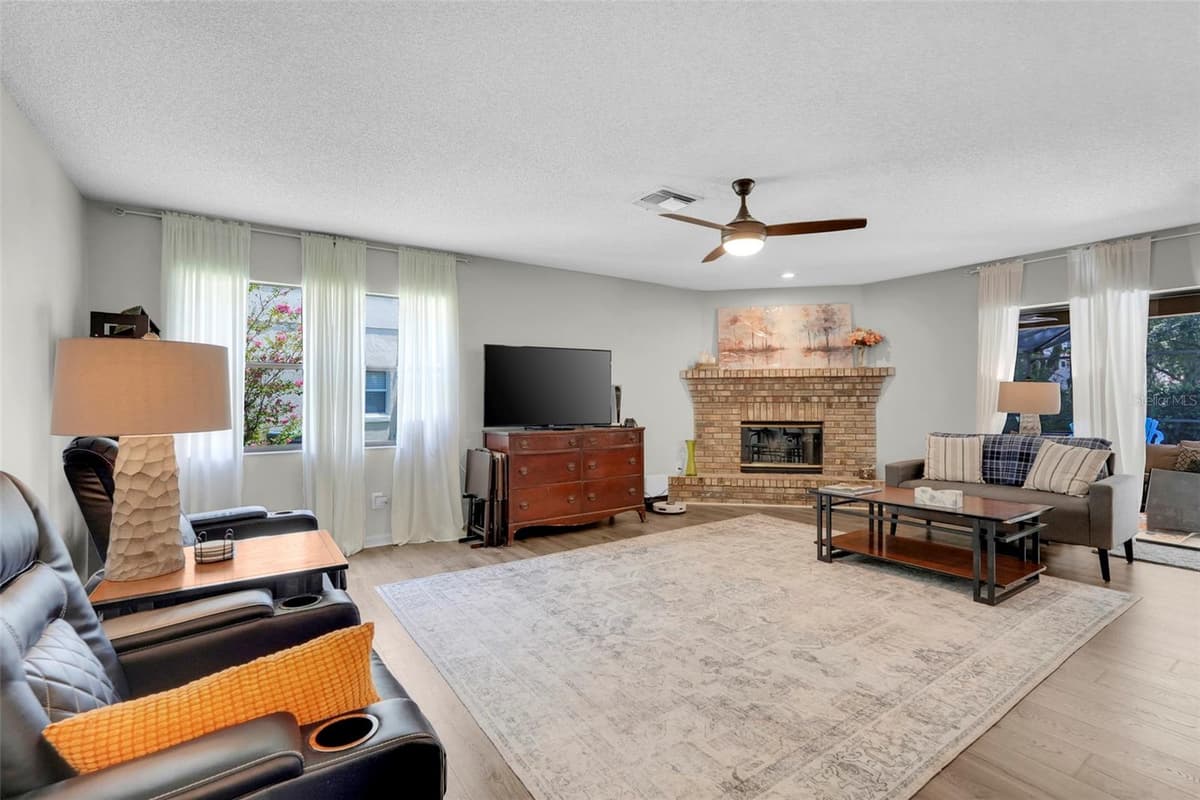 305 FORREST CREST COURT — photo 16 of 54