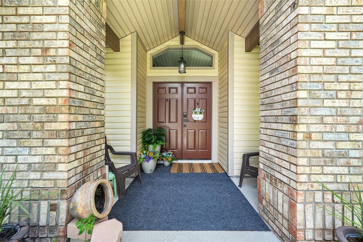 305 FORREST CREST COURT — photo 2 of 54