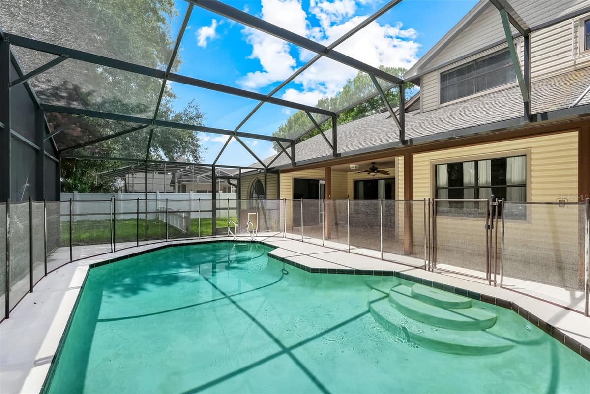 305 FORREST CREST COURT — photo 38 of 54