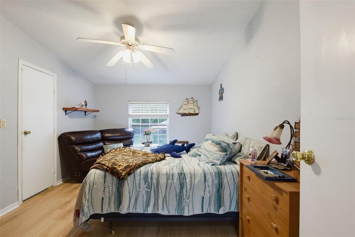 6270 DESALES STREET — photo 19 of 78