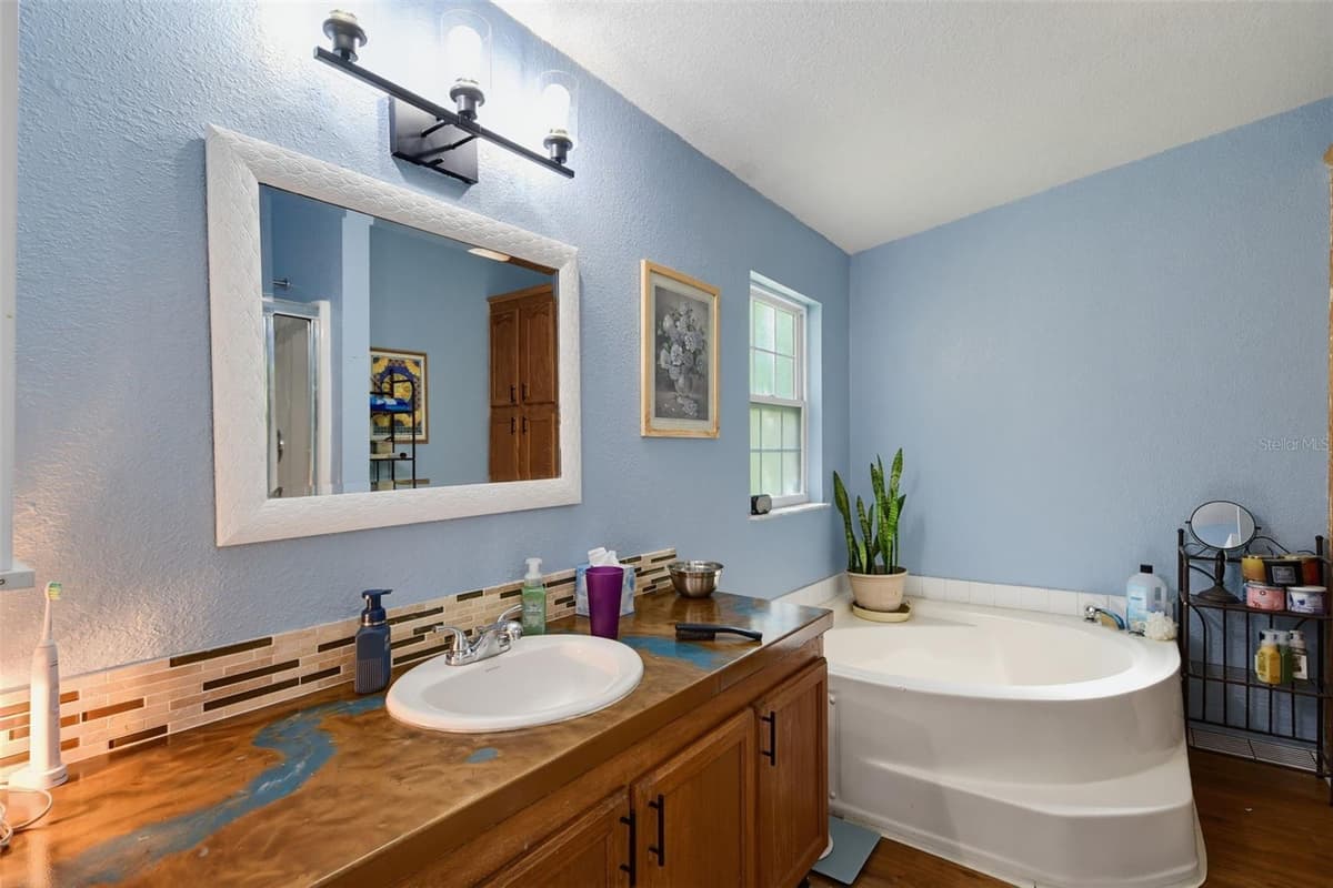6270 DESALES STREET — photo 47 of 78
