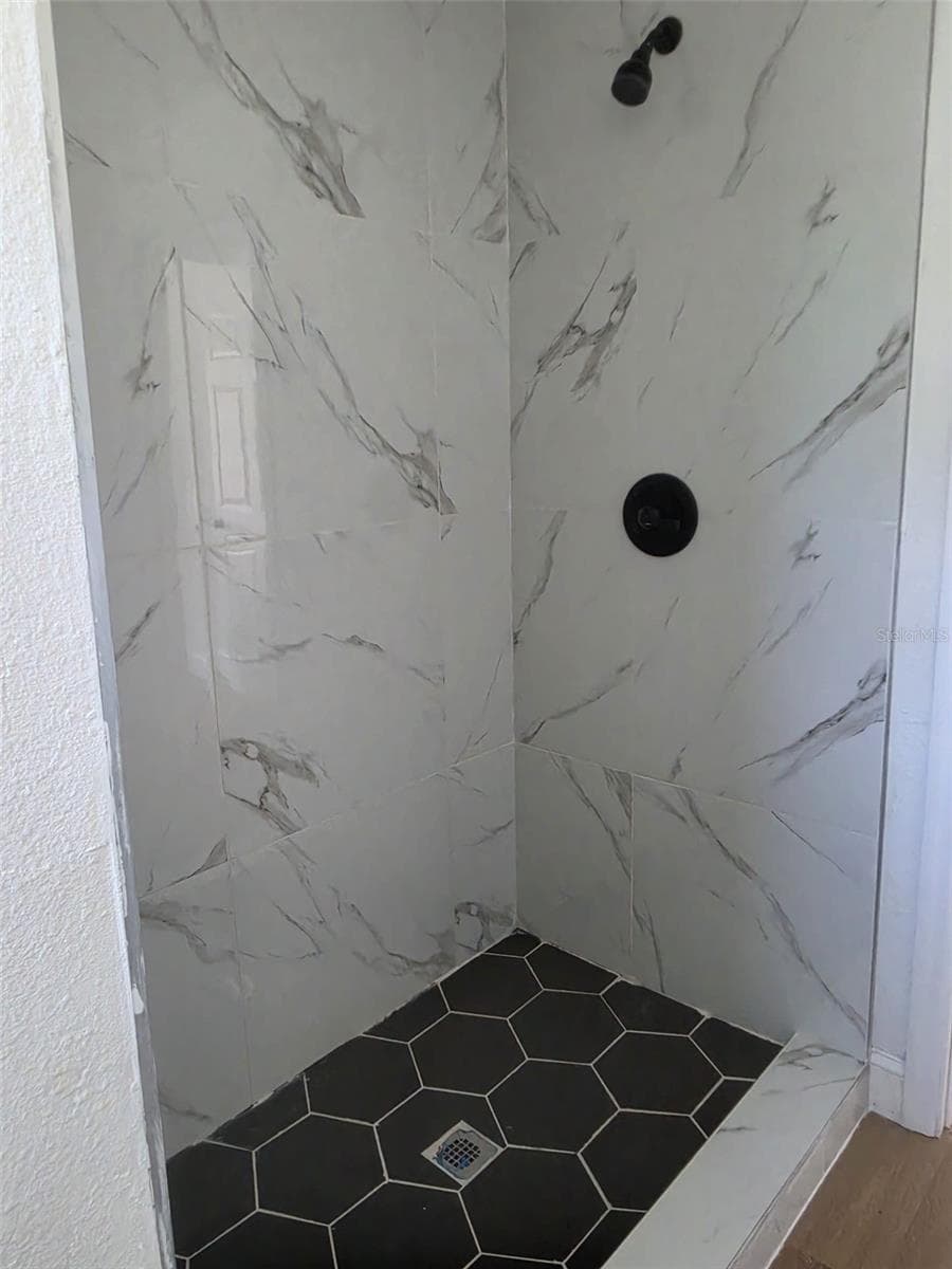 121 BAY STREET — photo 13 of 25