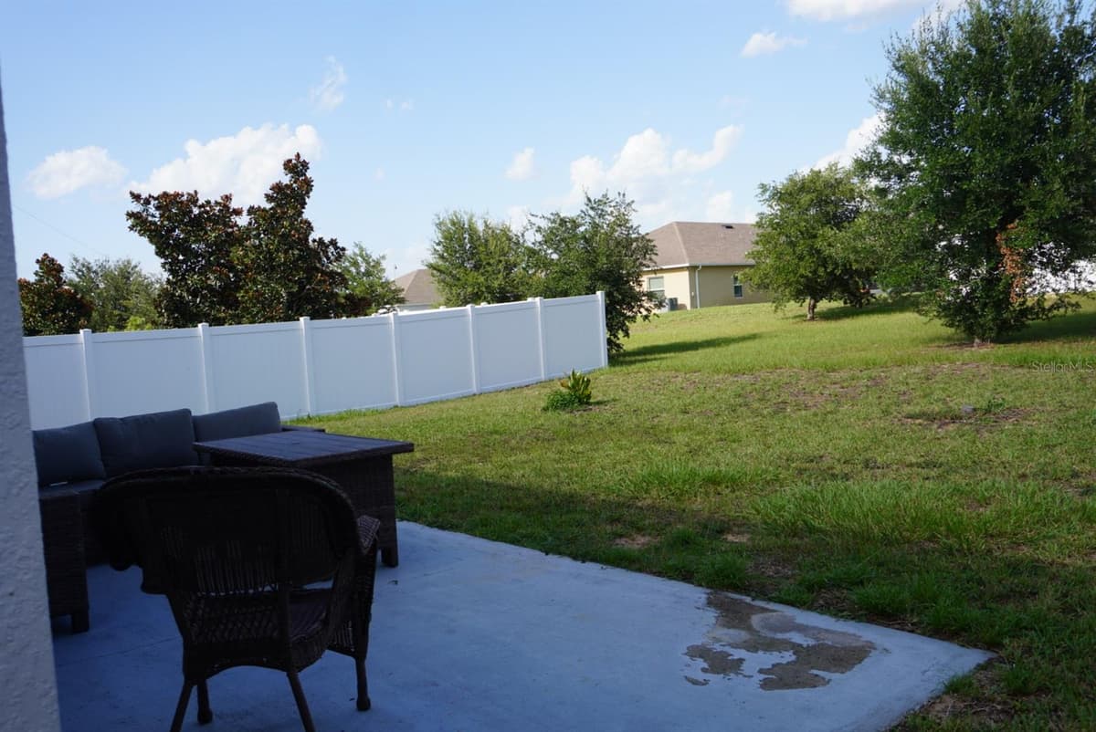 387 PINECREST LOOP — photo 34 of 38