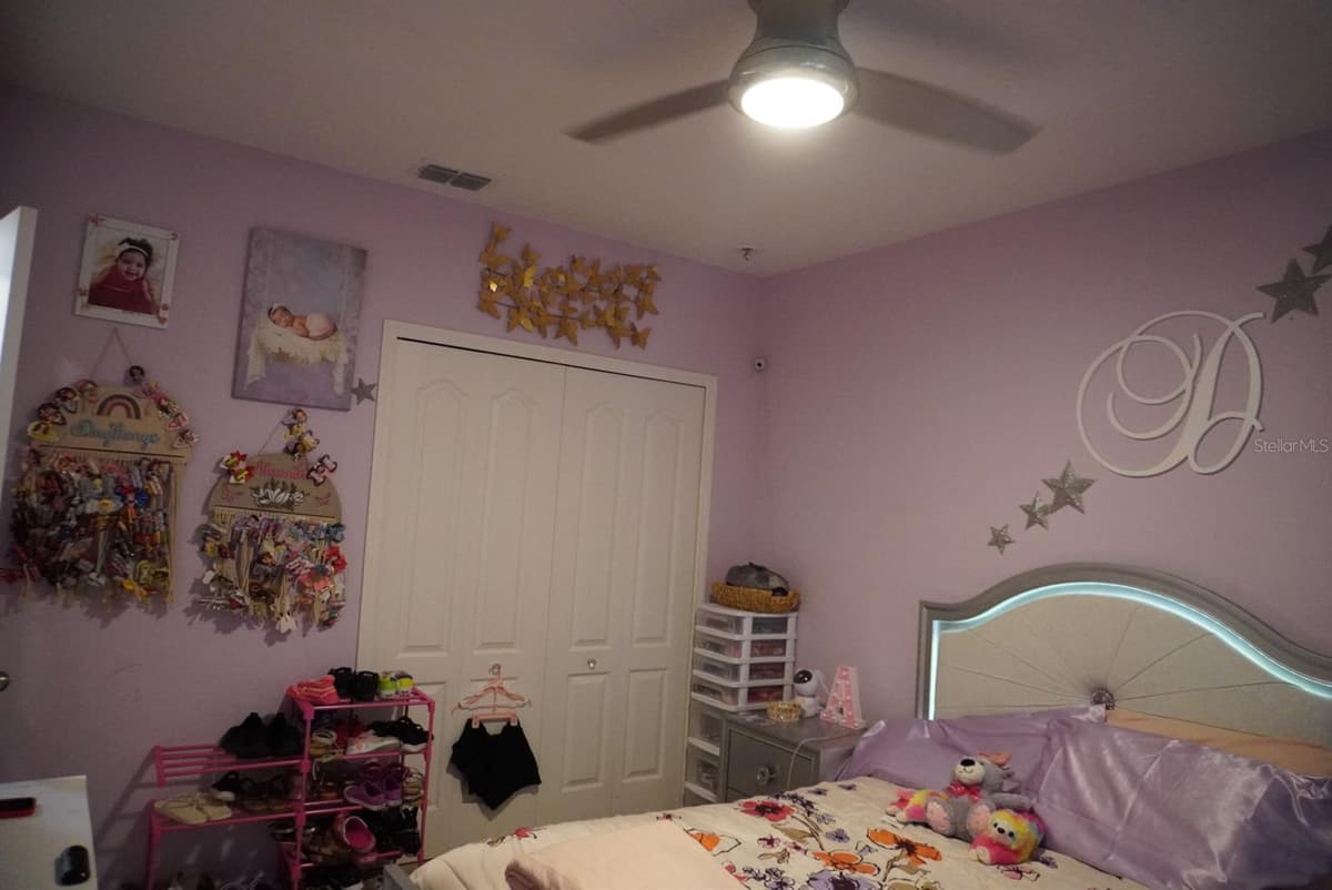 387 PINECREST LOOP — photo 14 of 38