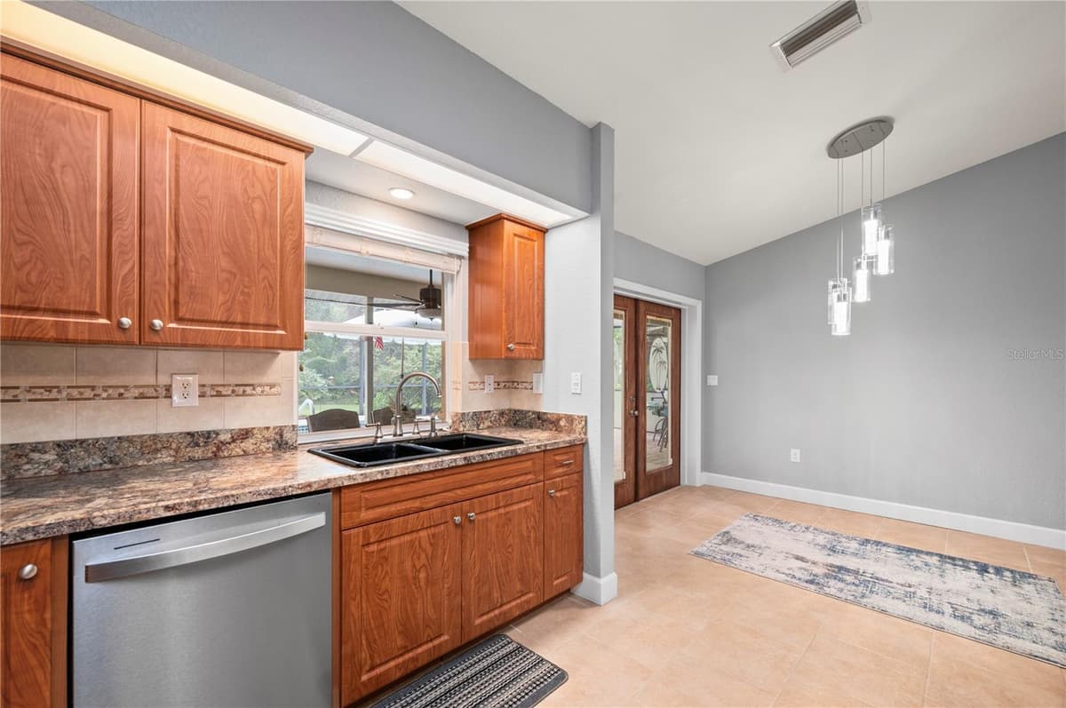 581 ENCARNACION STREET — photo 13 of 78