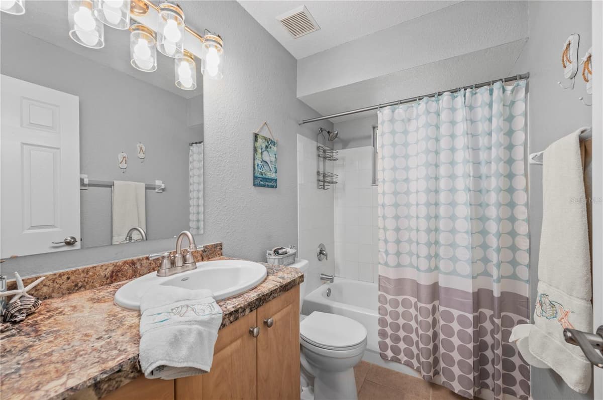 581 ENCARNACION STREET — photo 26 of 78