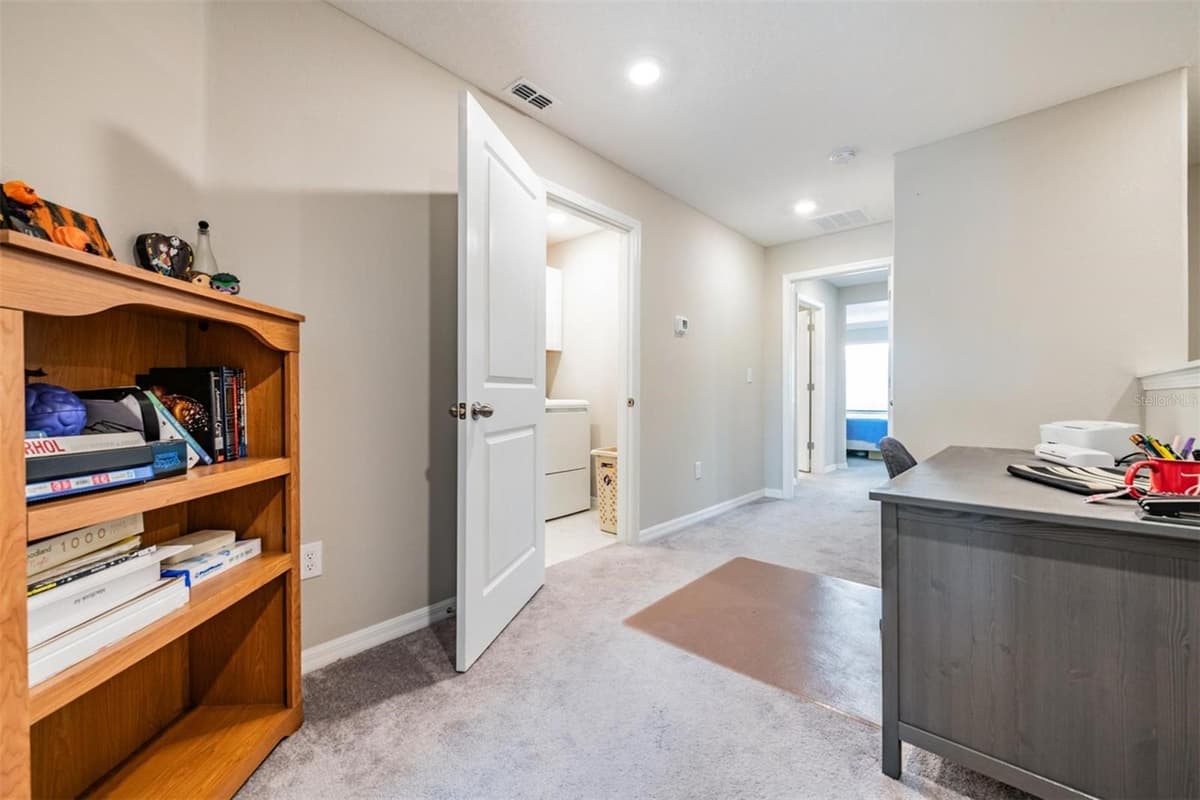 2166 GREAT SAPPHIRE LANE — photo 21 of 33
