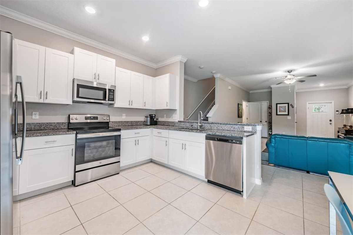 2166 GREAT SAPPHIRE LANE — photo 14 of 33