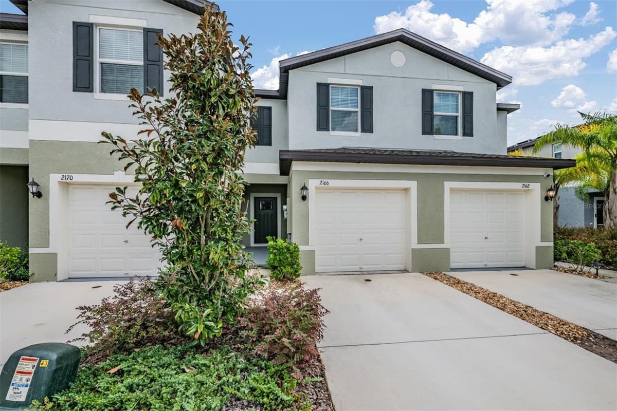 2166 GREAT SAPPHIRE LANE — photo 6 of 33