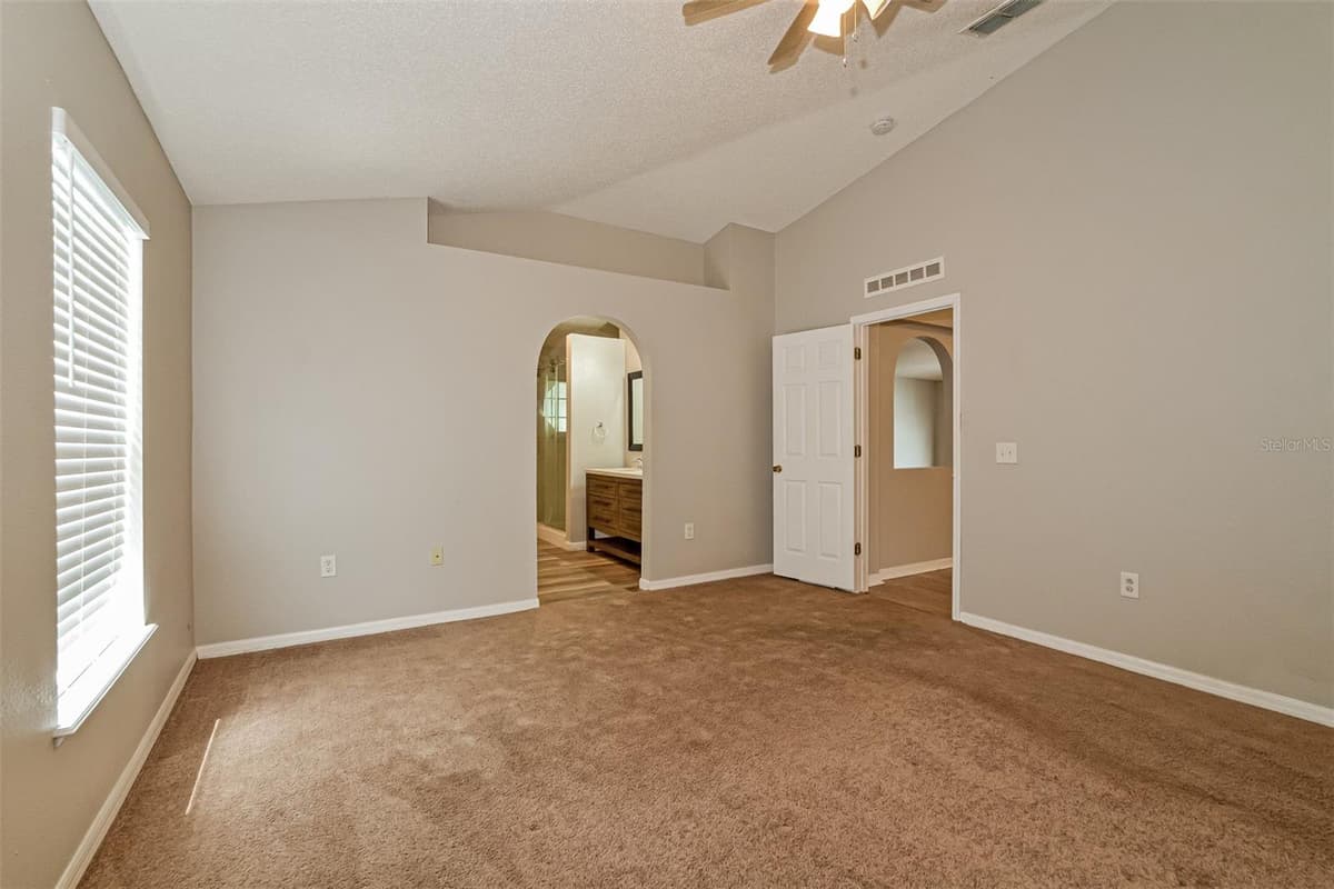 207 RONALDALE AVENUE — photo 12 of 21
