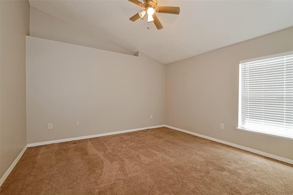 207 RONALDALE AVENUE — photo 11 of 21