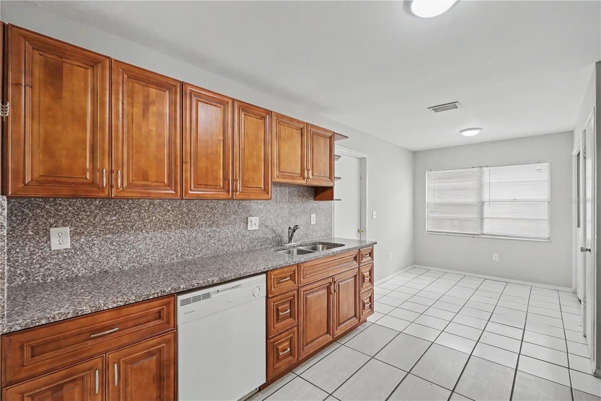 12108 FRUITWOOD DRIVE — photo 28 of 44