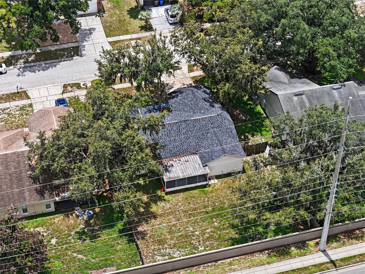 12108 FRUITWOOD DRIVE — photo 4 of 44