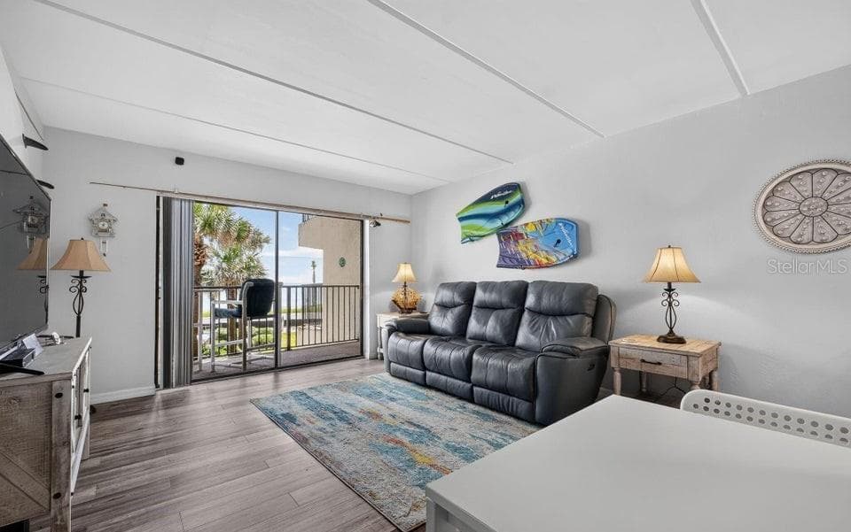 2700 OCEAN SHORE BOULEVARD — photo 5 of 39
