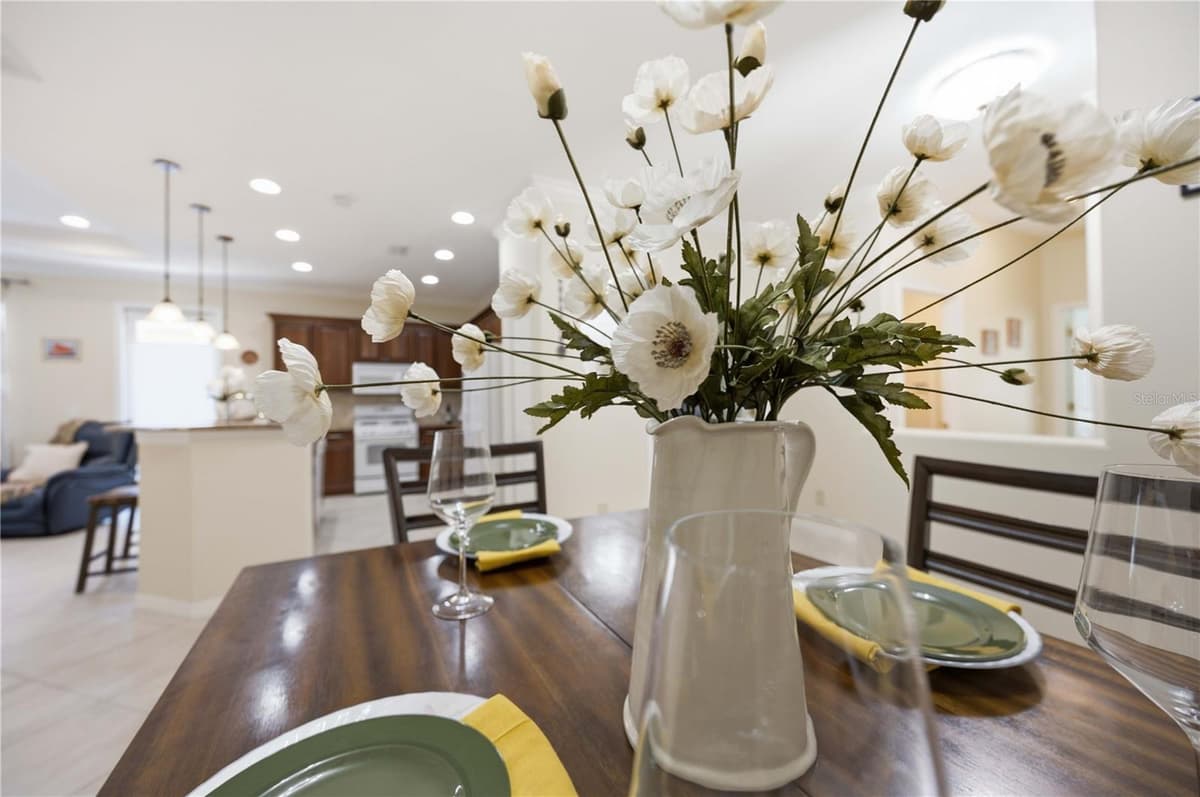 225 MESTRE PLACE — photo 8 of 88