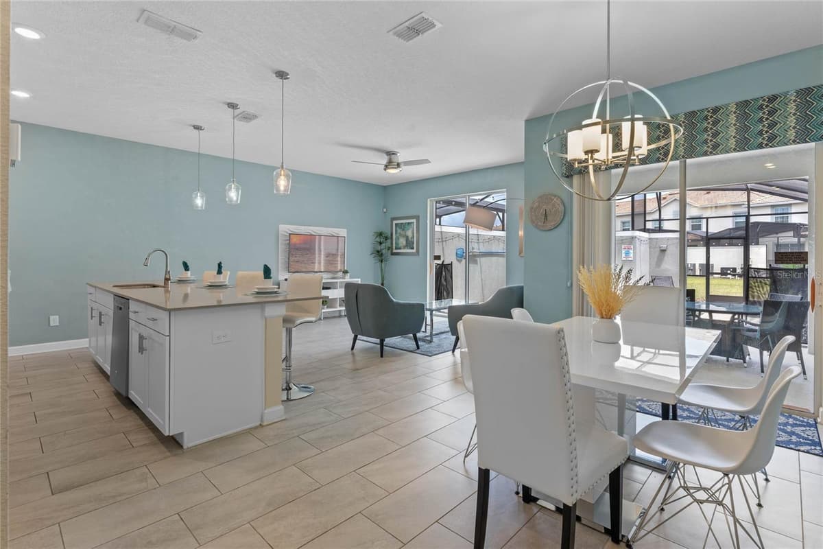 4840 ROMEO CIRCLE — photo 19 of 35