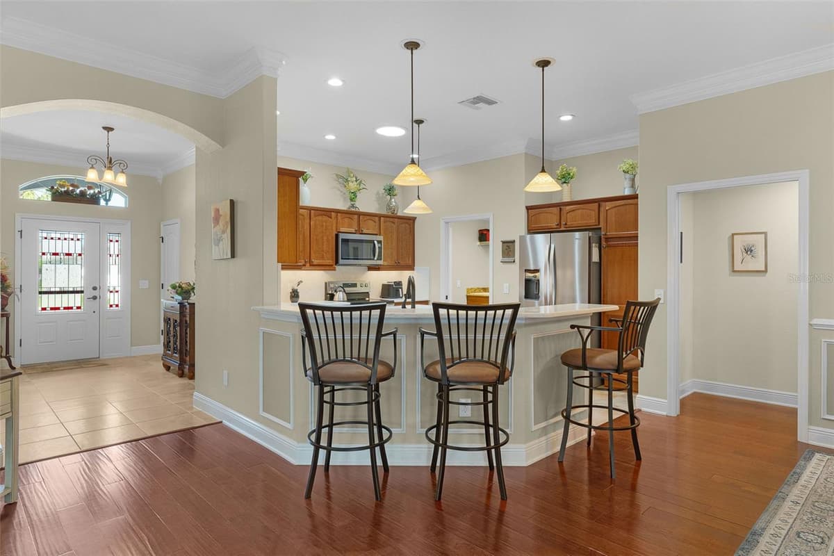 2921 FRENCH OAK AVENUE — photo 13 of 48