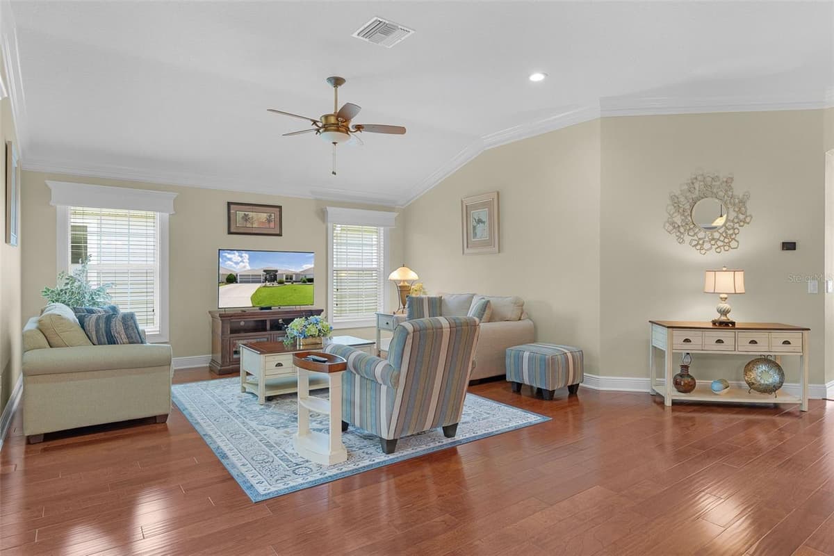 2921 FRENCH OAK AVENUE — photo 17 of 48