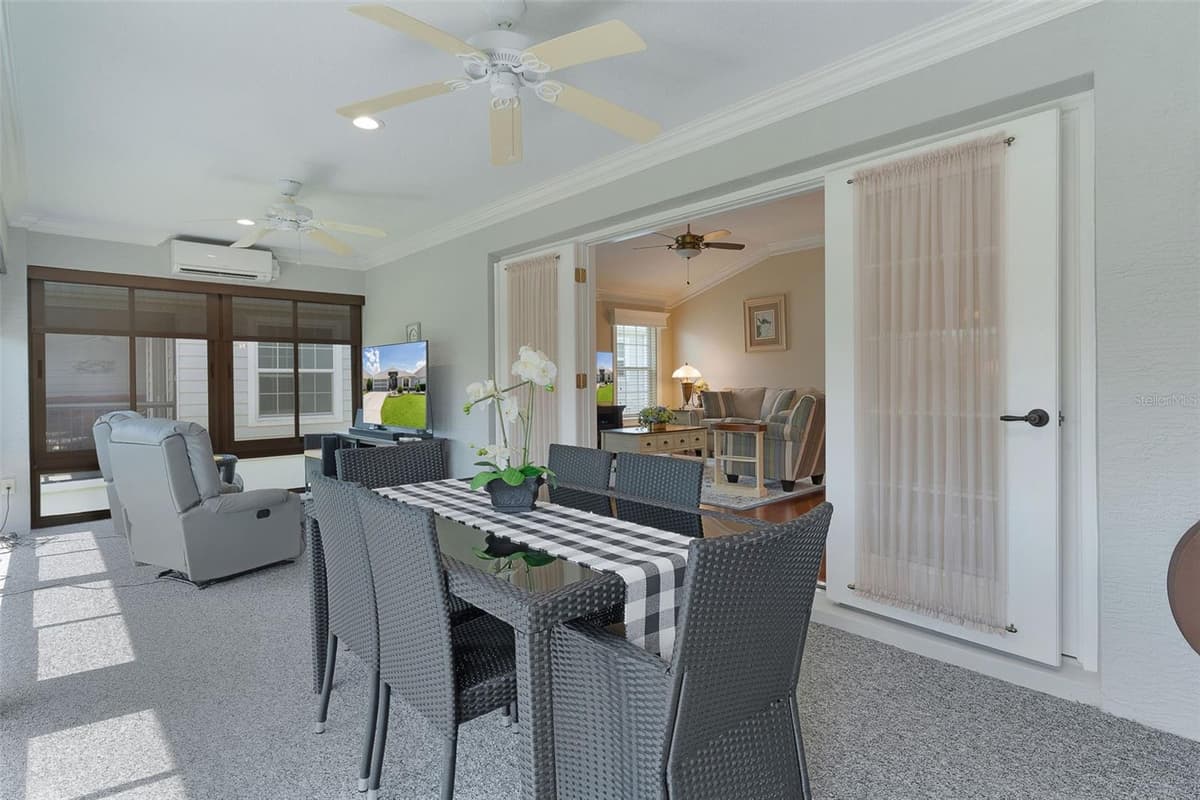 2921 FRENCH OAK AVENUE — photo 43 of 48