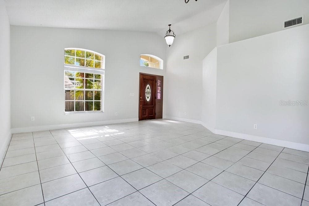 3127 BIRMINGHAM BOULEVARD — photo 4 of 38