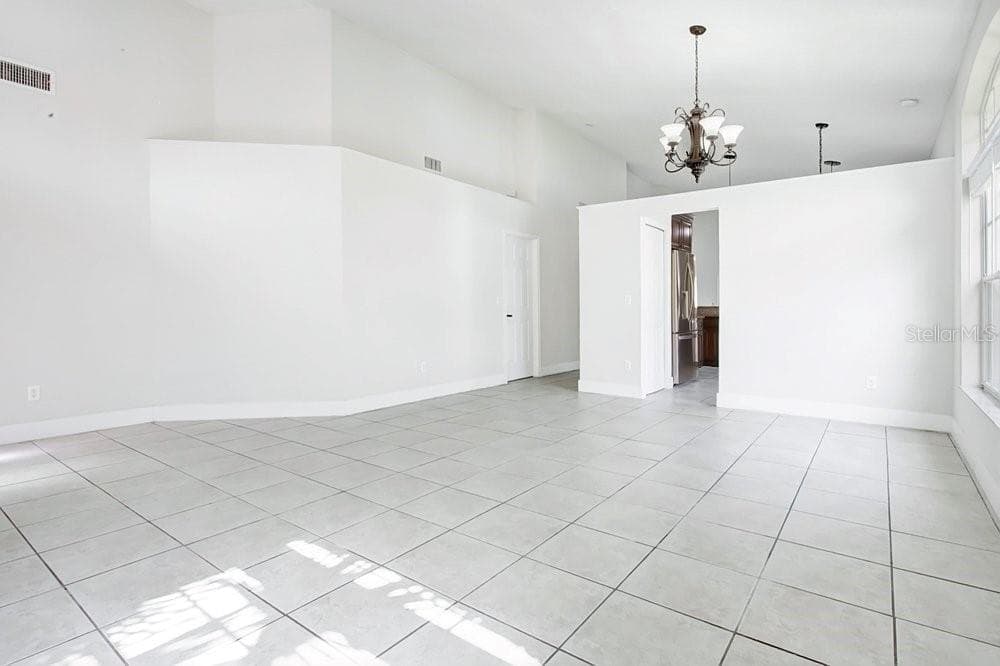 3127 BIRMINGHAM BOULEVARD — photo 11 of 38