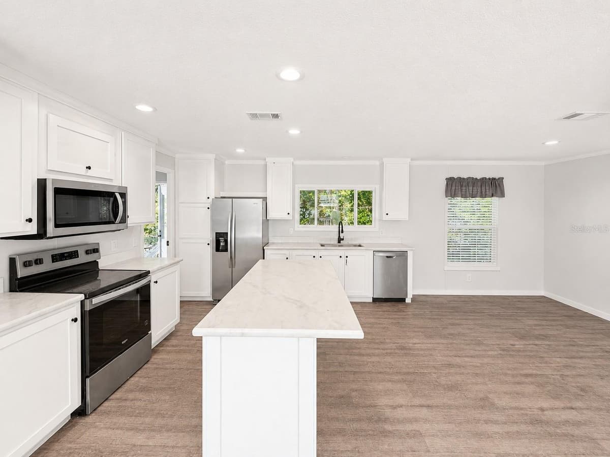 3316 OAKLAND ROAD — photo 6 of 12