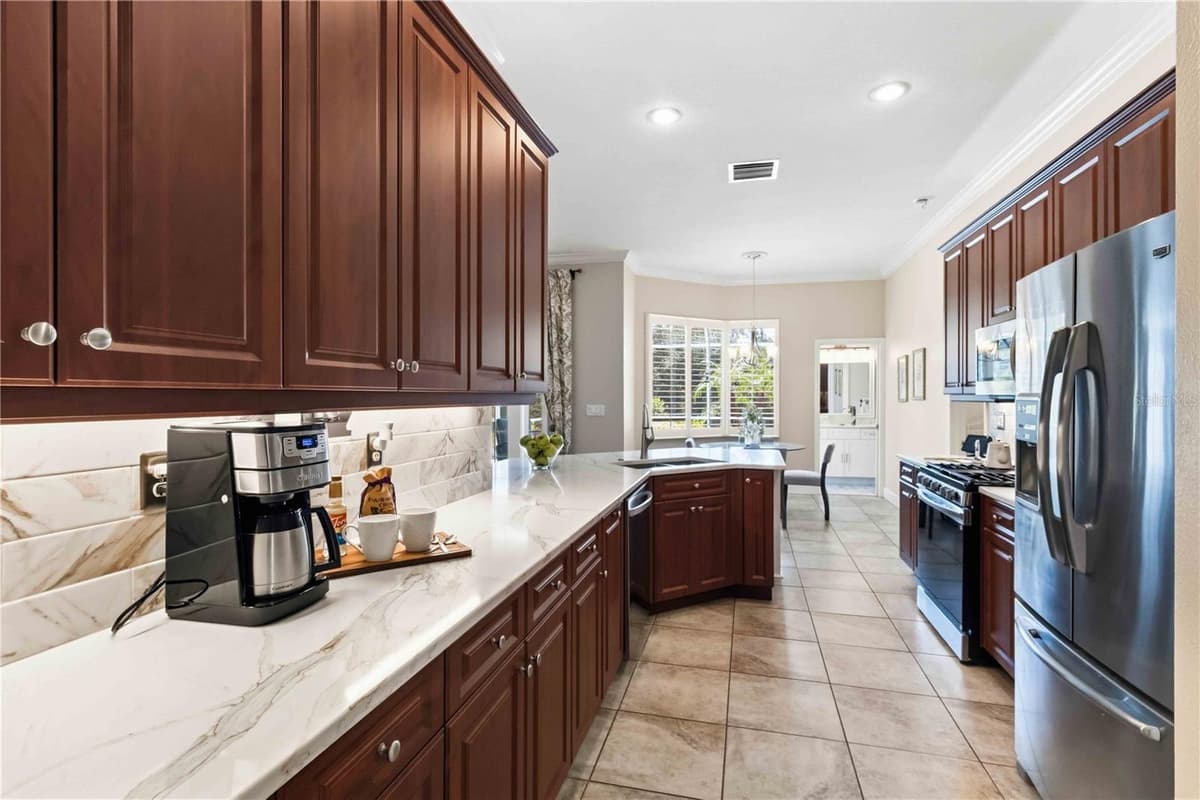16817 HARRIERRIDGE PLACE — photo 13 of 55