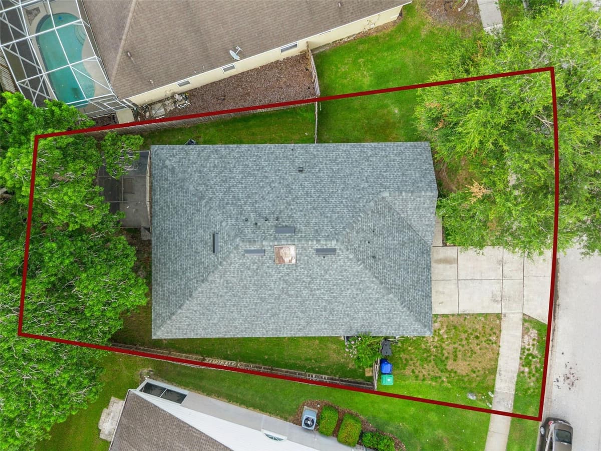 266 HANGING MOSS CIRCLE — photo 28 of 30