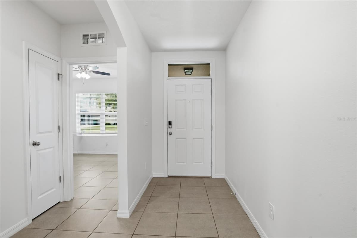 35803 HILLBROOK AVENUE — photo 3 of 37