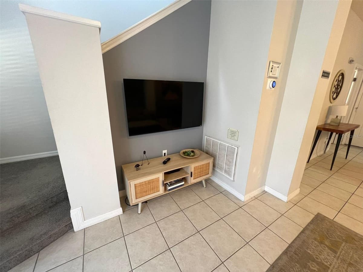 8563 BAY LILLY LOOP — photo 2 of 31