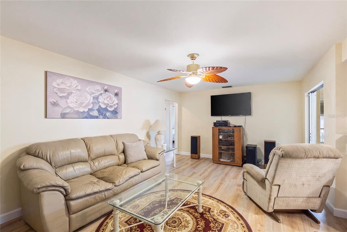 1081 MCFARLAND STREET — photo 7 of 48