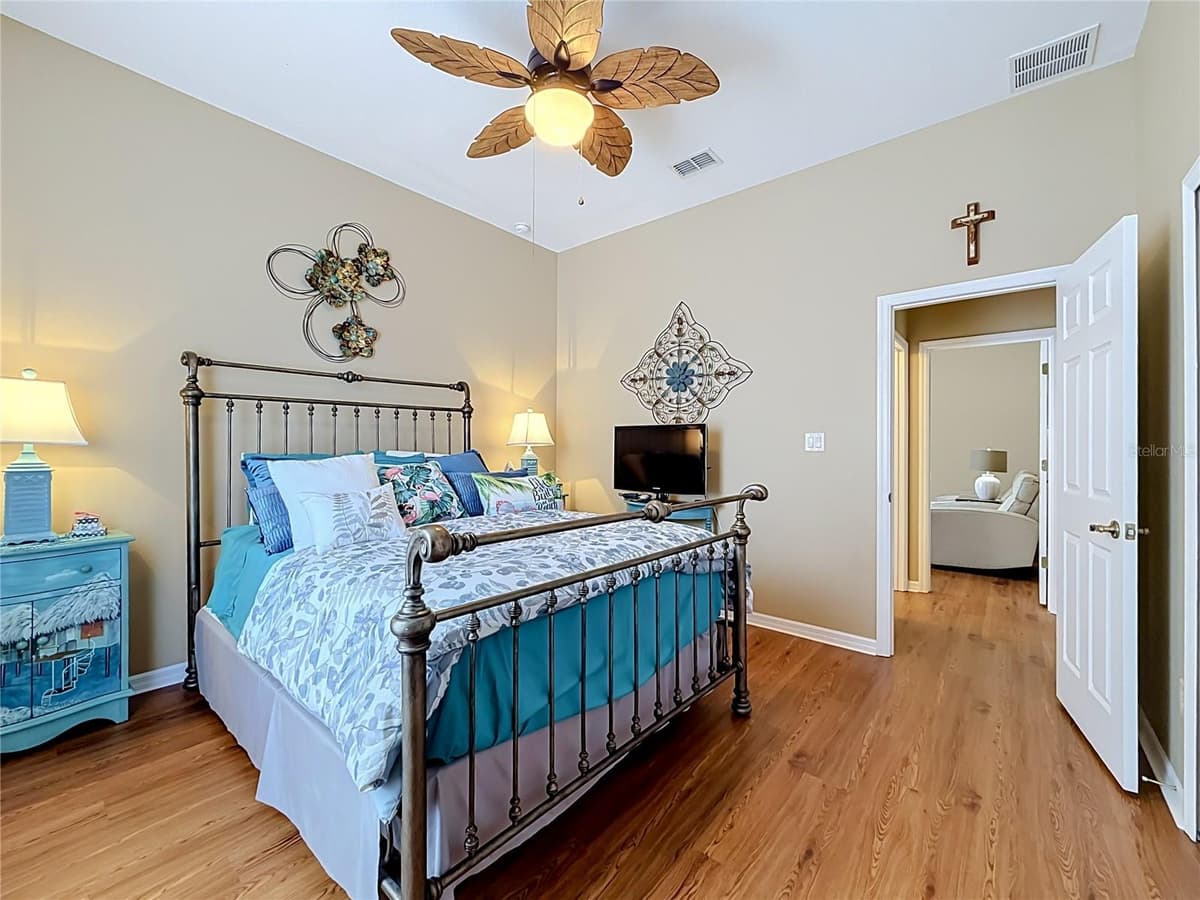 25524 LAUREL VALLEY ROAD — photo 43 of 71