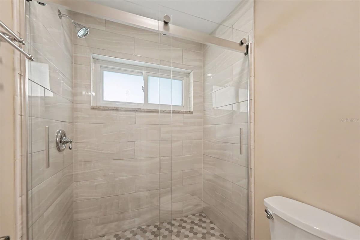 1683 WATERMARK CIRCLE — photo 17 of 32