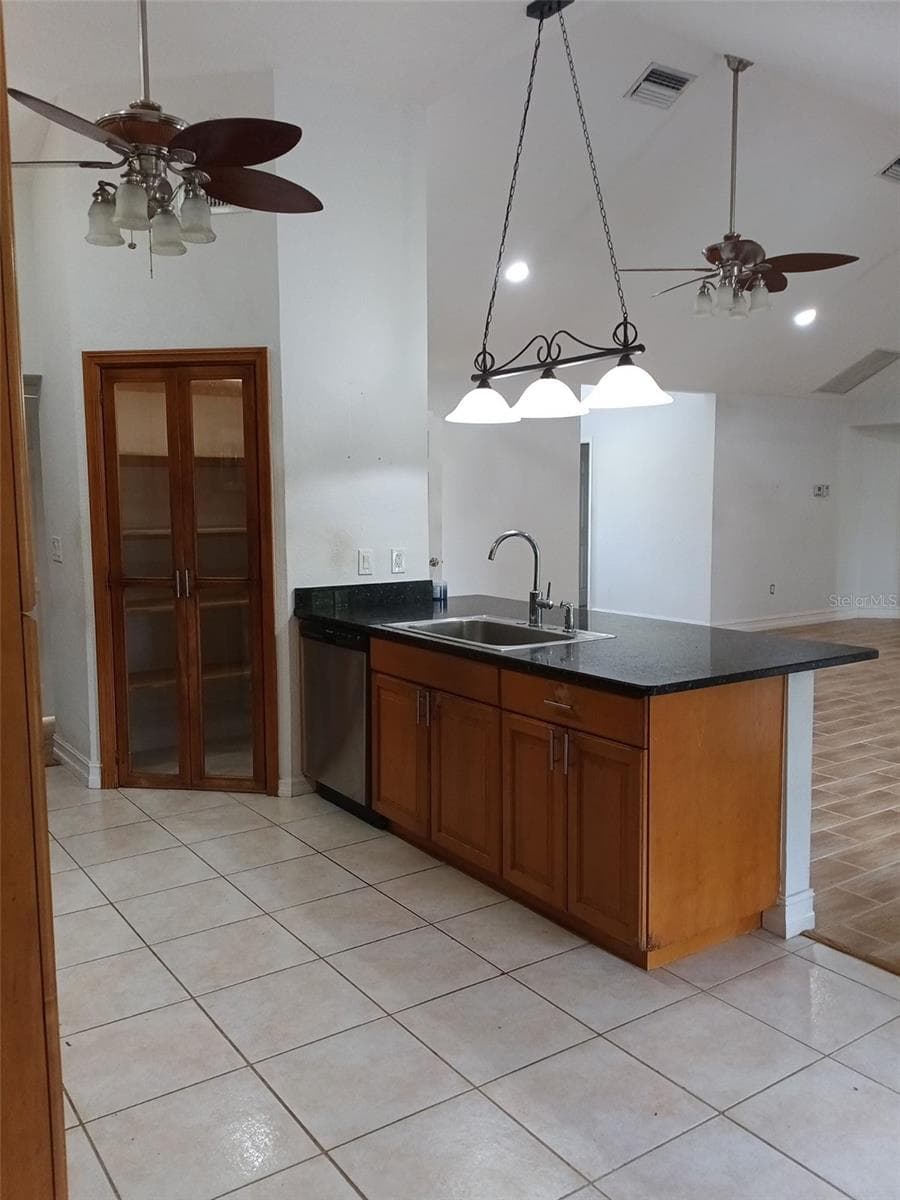 7540 COCO PLUM — photo 26 of 40