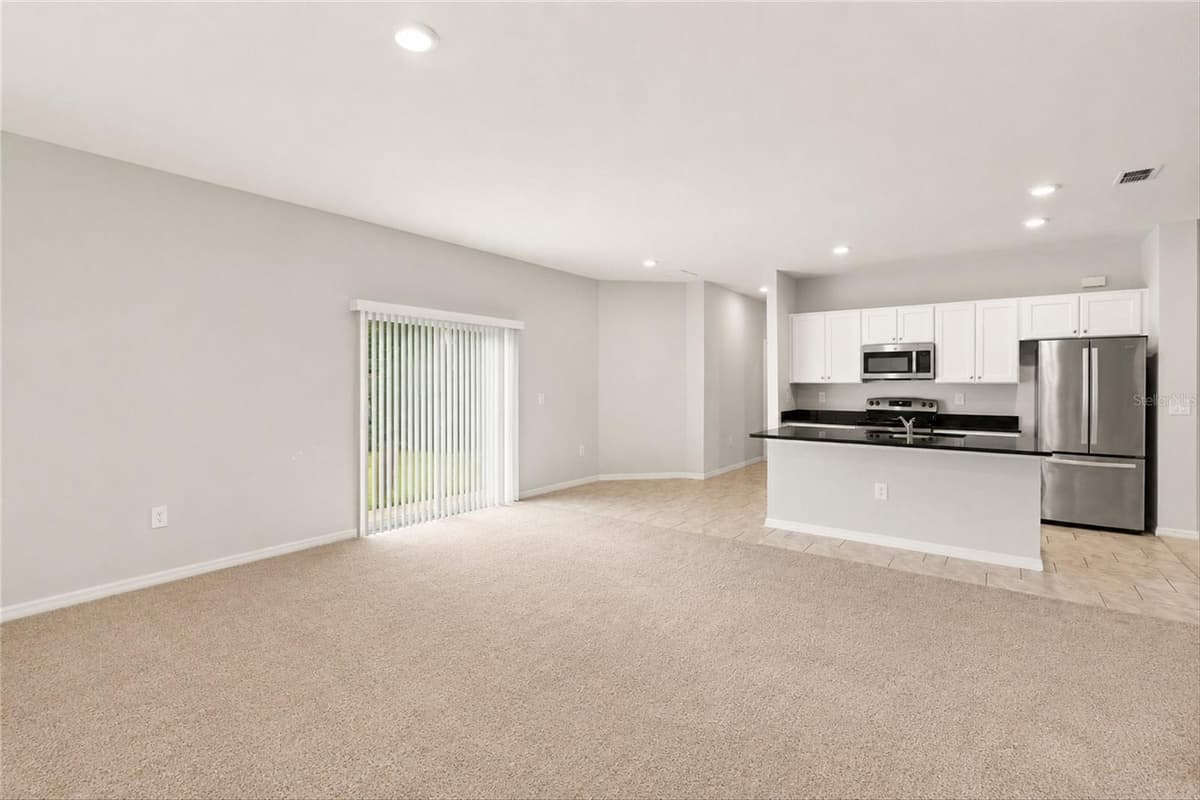 218 CAYUGA STREET — photo 6 of 37