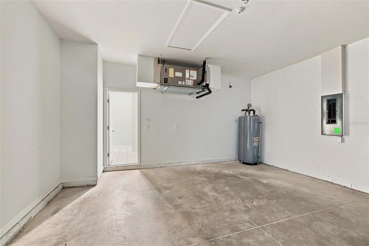 218 CAYUGA STREET — photo 24 of 37