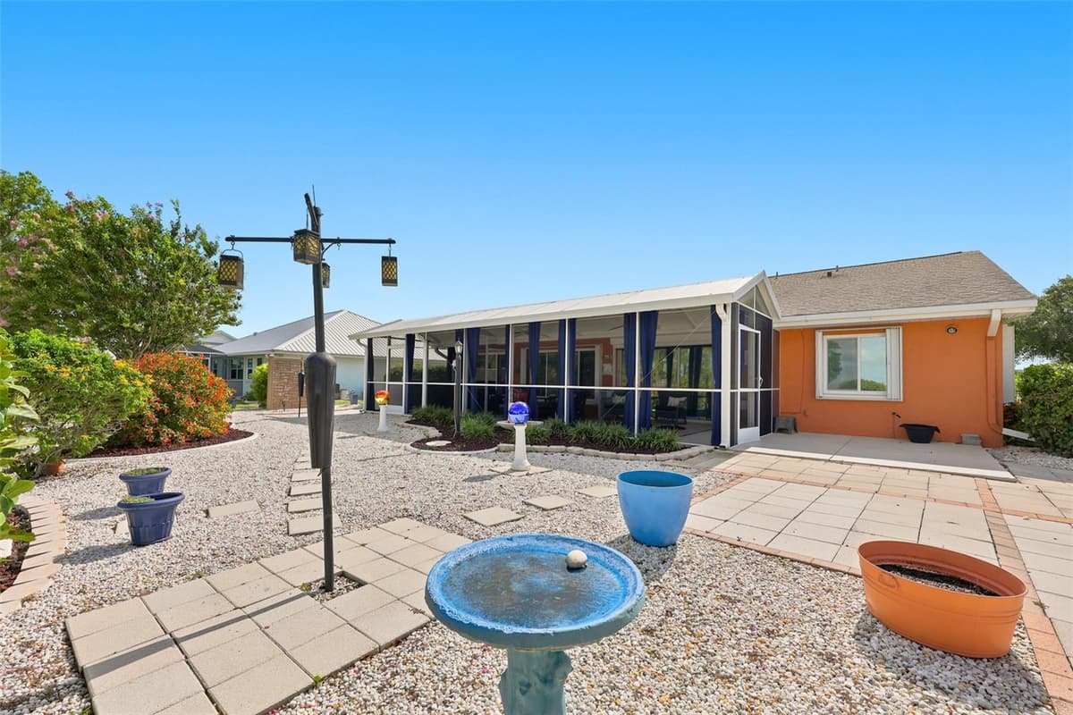 1002 EL RANCHO DRIVE — photo 37 of 50