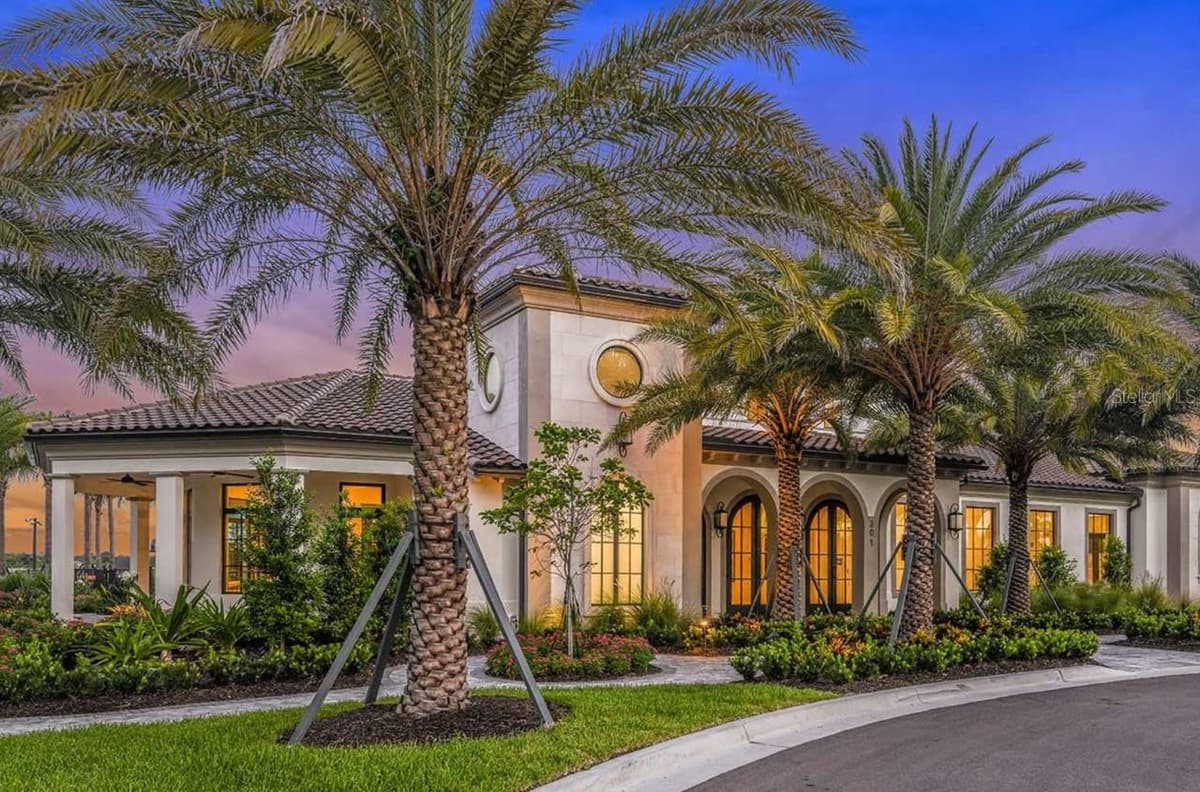 332 BOCELLI DRIVE — photo 6 of 15