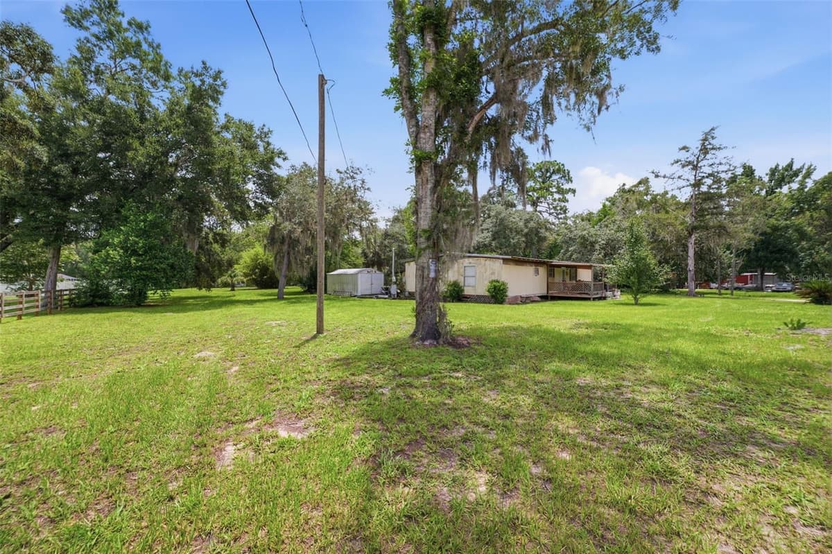 6106 DESALES STREET — photo 5 of 26