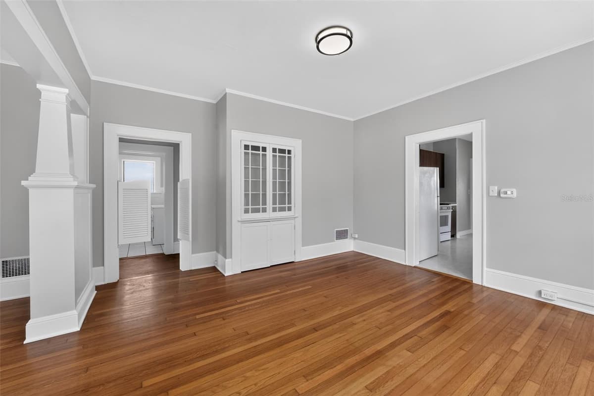 2233 11TH AVENUE — photo 19 of 47