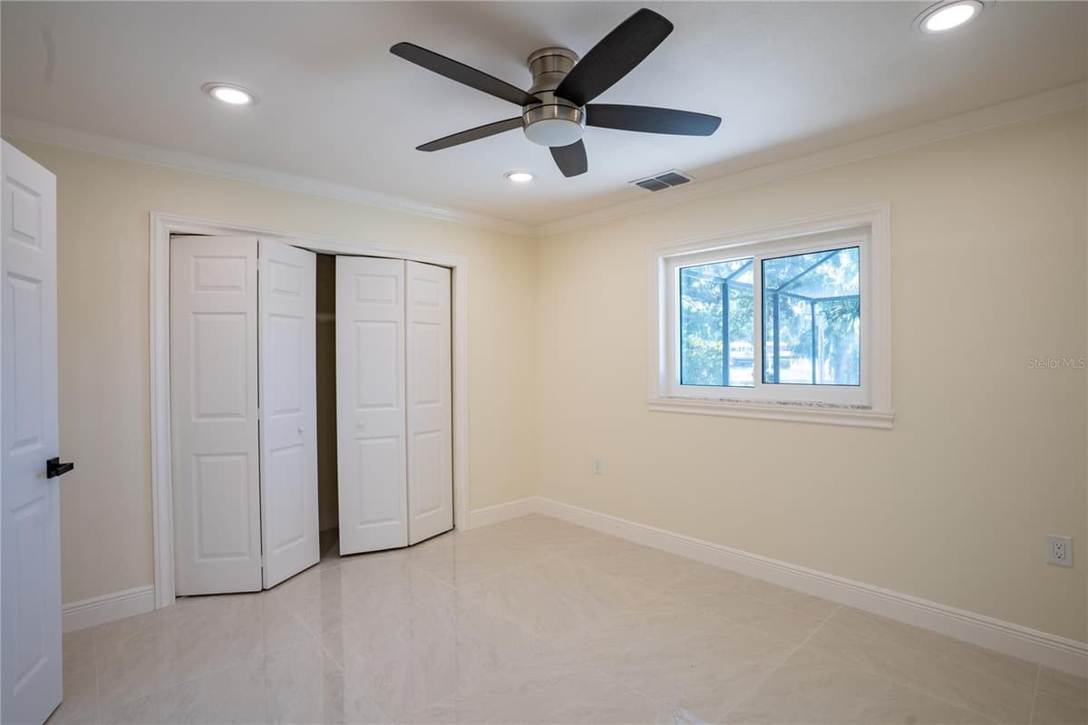 5119 VENETIAN BOULEVARD — photo 33 of 78