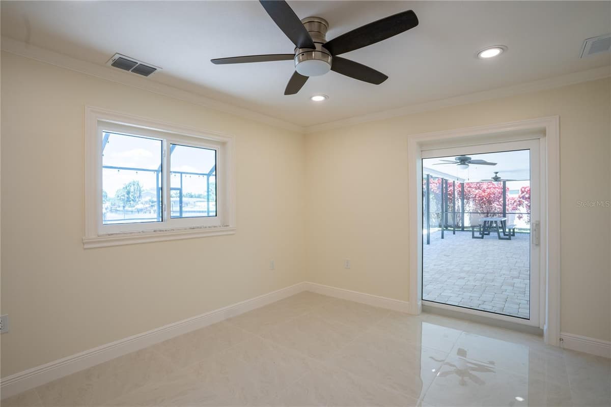 5119 VENETIAN BOULEVARD — photo 32 of 78