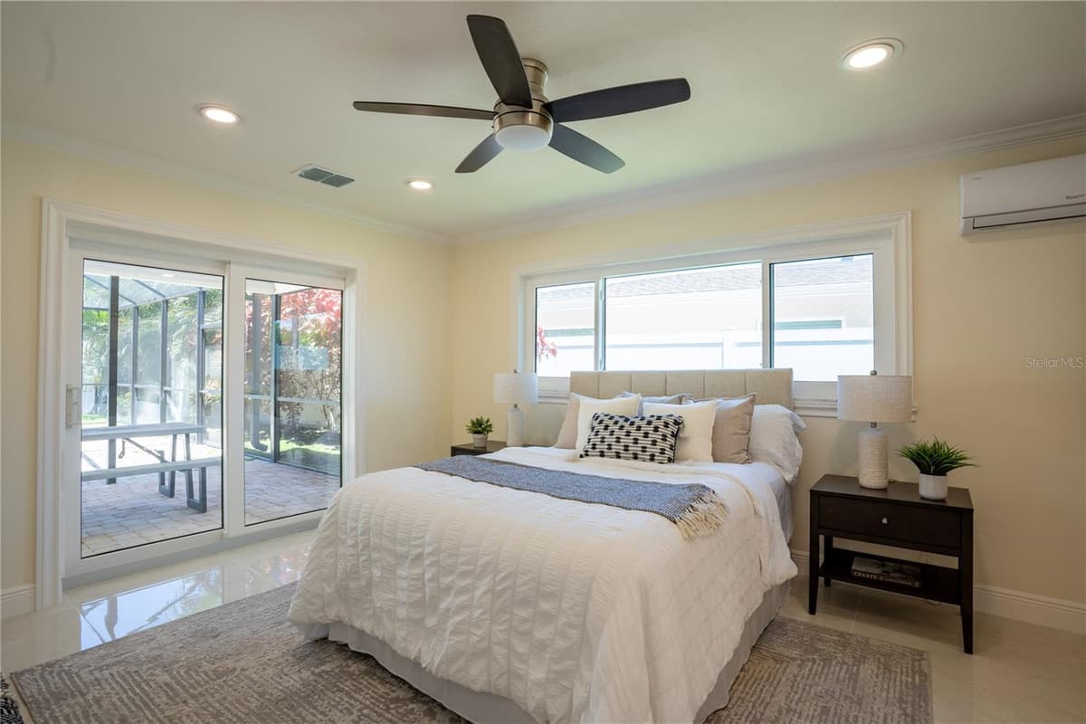 5119 VENETIAN BOULEVARD — photo 15 of 78