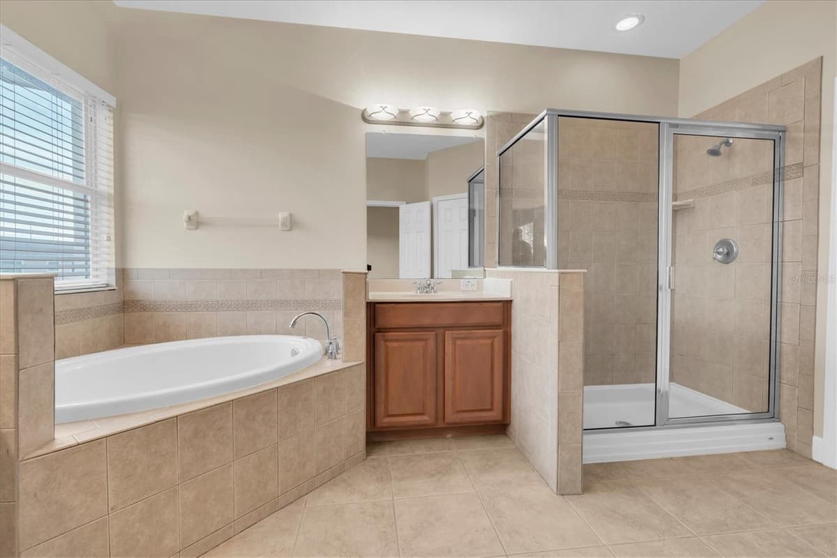 7276 ISLAMORADA CIRCLE — photo 27 of 70