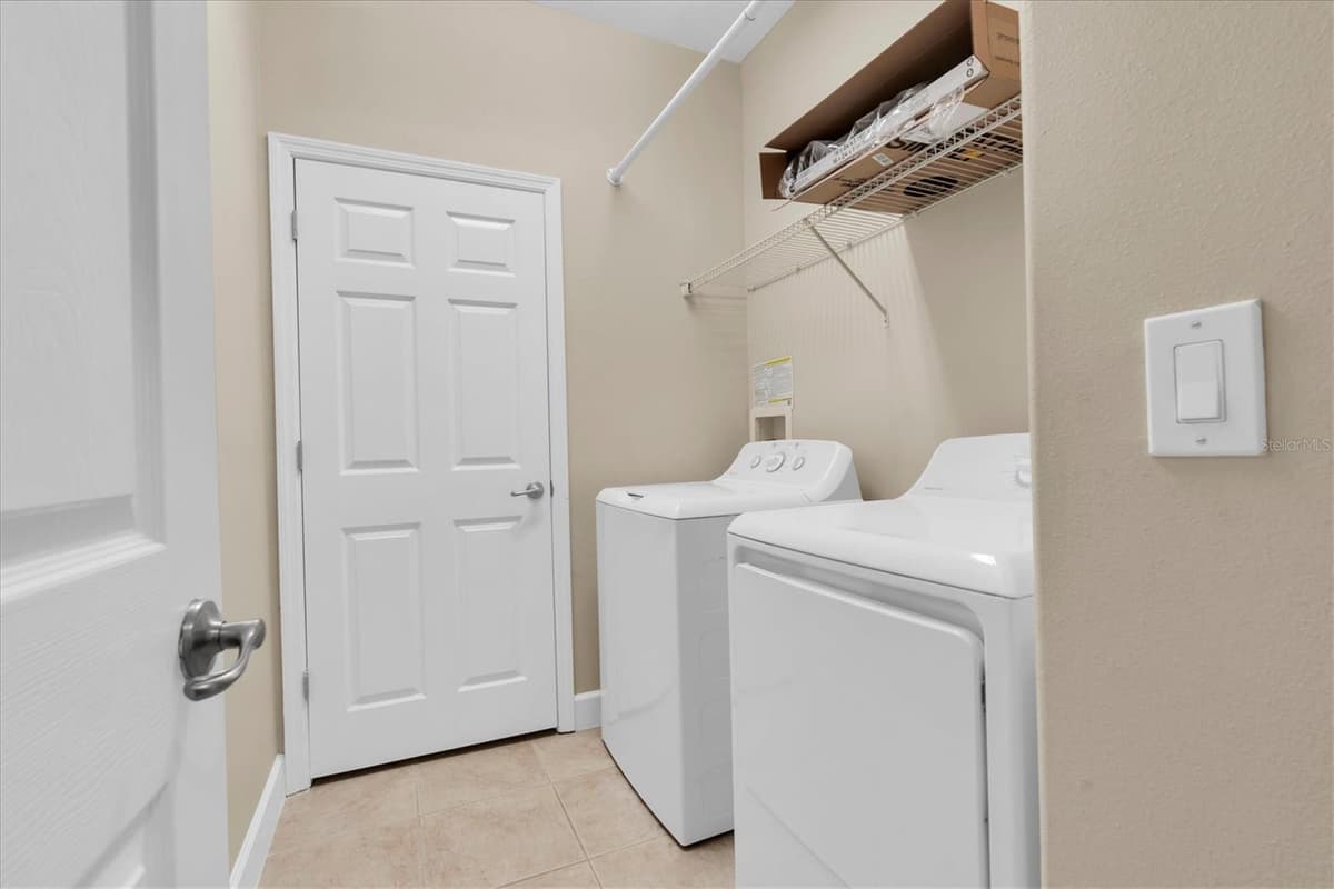 7276 ISLAMORADA CIRCLE — photo 34 of 70
