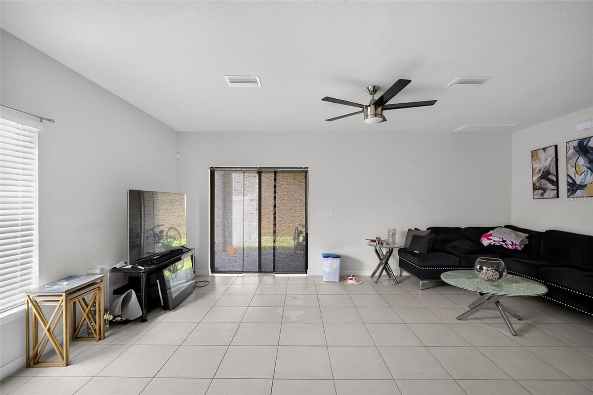 11202 CARRICK STONE STREET — photo 4 of 22