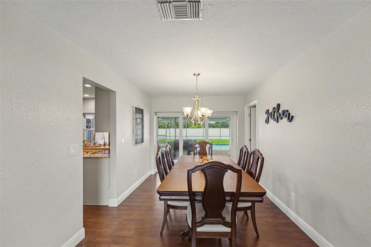 2675 RED OAK CT — photo 13 of 27