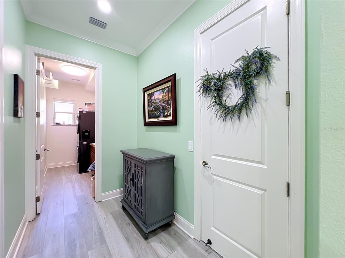 10824 ROYAL CYPRESS WAY — photo 7 of 50