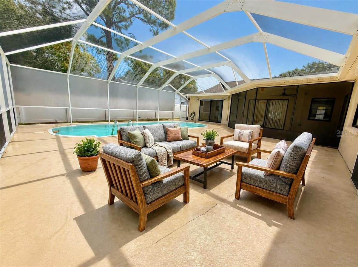2801 NARCISSUS DRIVE — photo 27 of 32