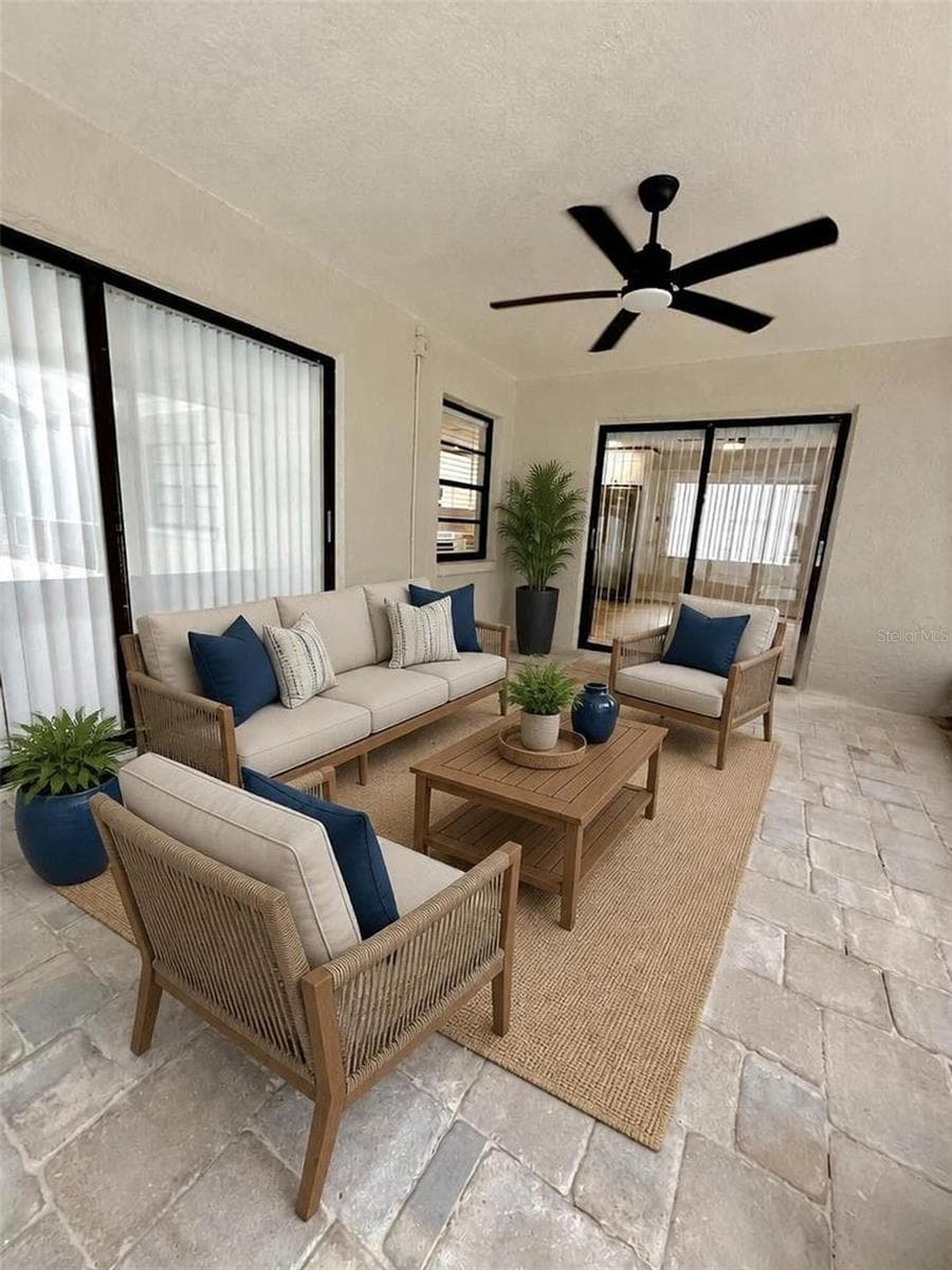 2801 NARCISSUS DRIVE — photo 25 of 32